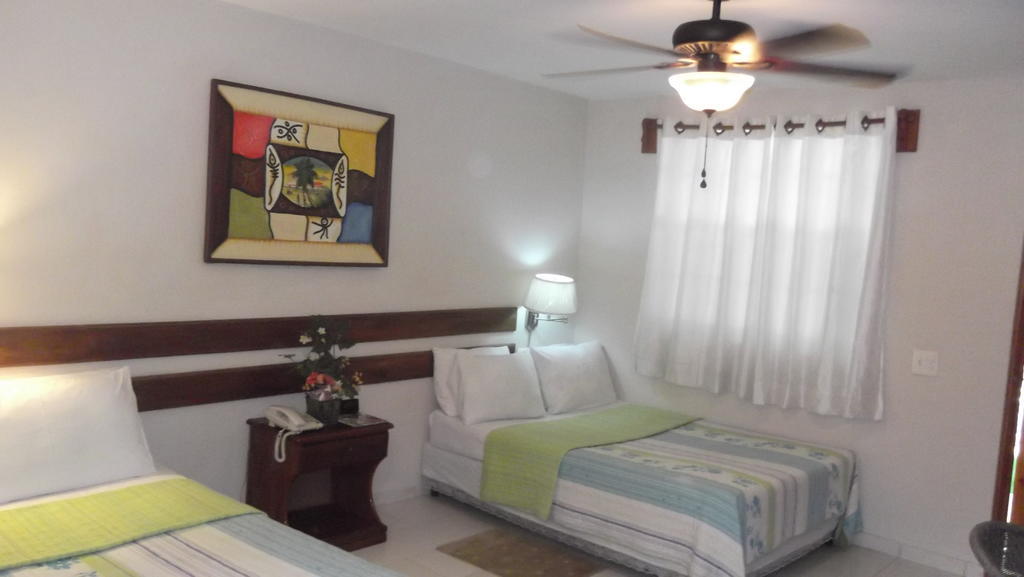 Palm Inn Hotel Port-au-Prince Camera foto