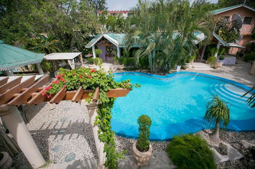 Palm Inn Hotel Port-au-Prince Esterno foto