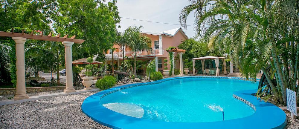 Palm Inn Hotel Port-au-Prince Esterno foto